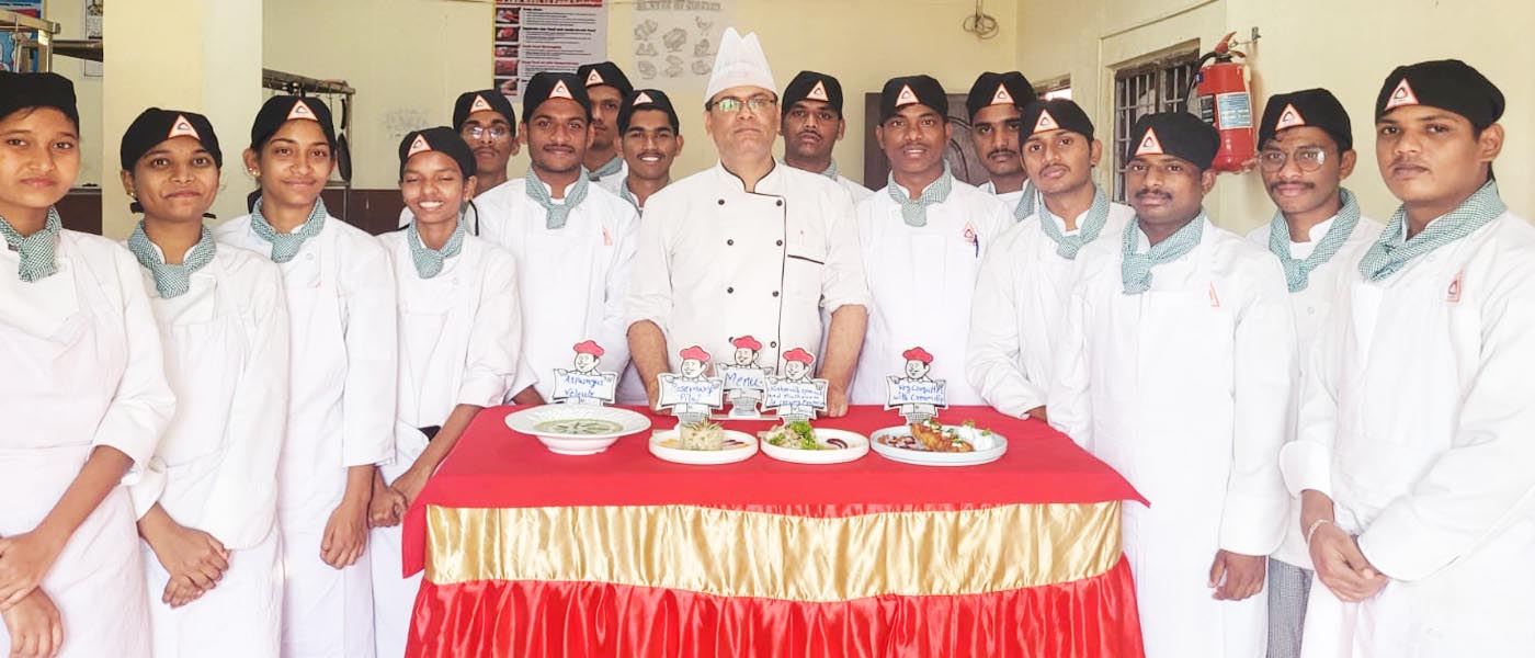best hotel management college in india